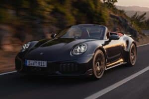 Porsche-911-Turbo-S-(12)