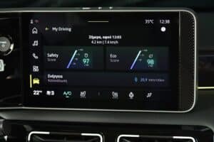 Renault 5 E-Tech interior (4)