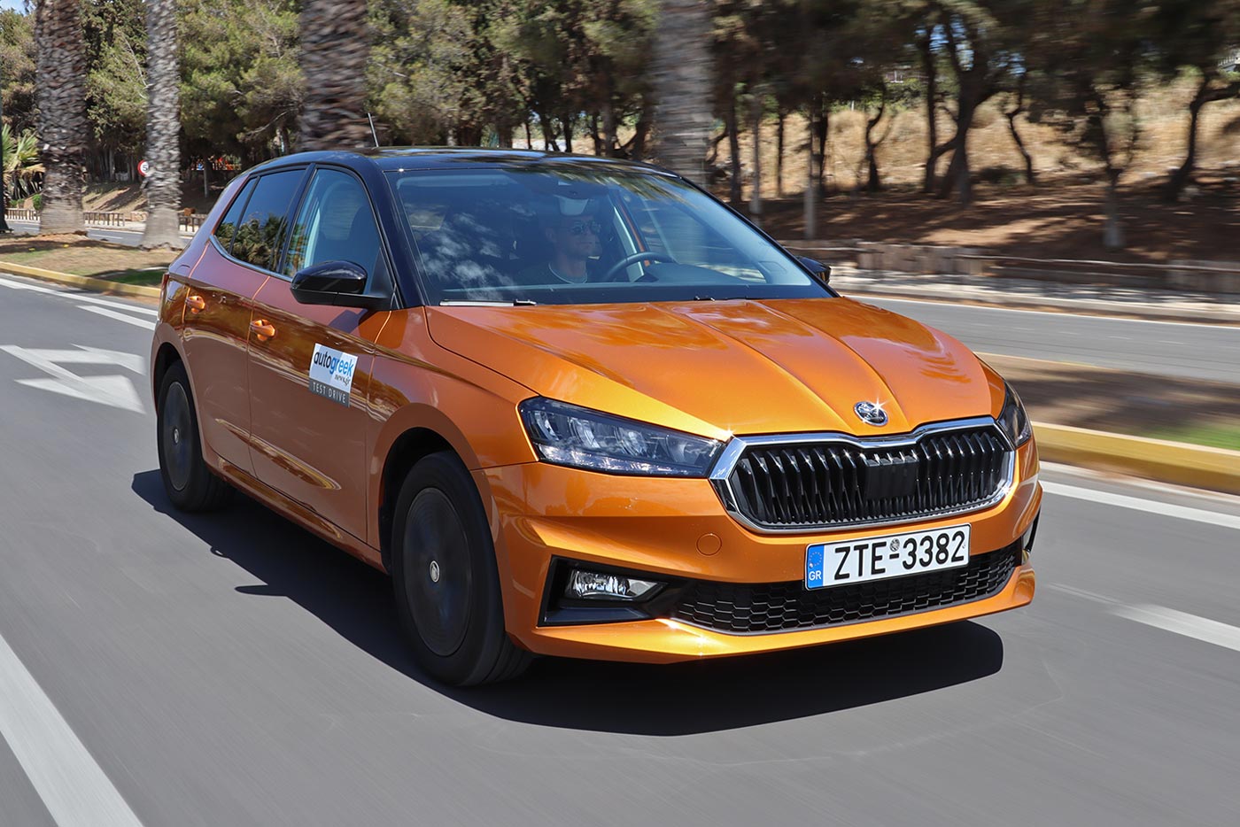 https://cdn.autogreeknews.gr/wp-content/uploads/2025/09/Skoda-Fabia-kinisi.jpg