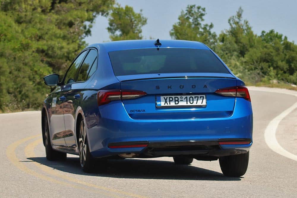 https://cdn.autogreeknews.gr/wp-content/uploads/2025/09/Skoda-Octavia-1.5-TSI-150-PS-2025-6.jpg