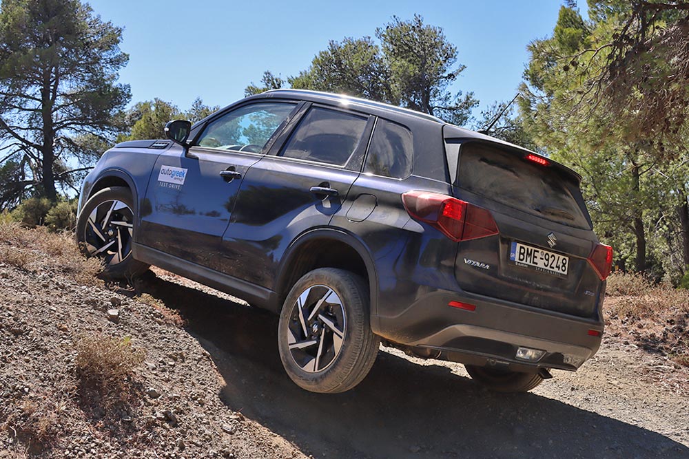 https://cdn.autogreeknews.gr/wp-content/uploads/2025/09/Suzuki-Vitara-1.4-Boosterjet-110-hp-4WD-3.jpg