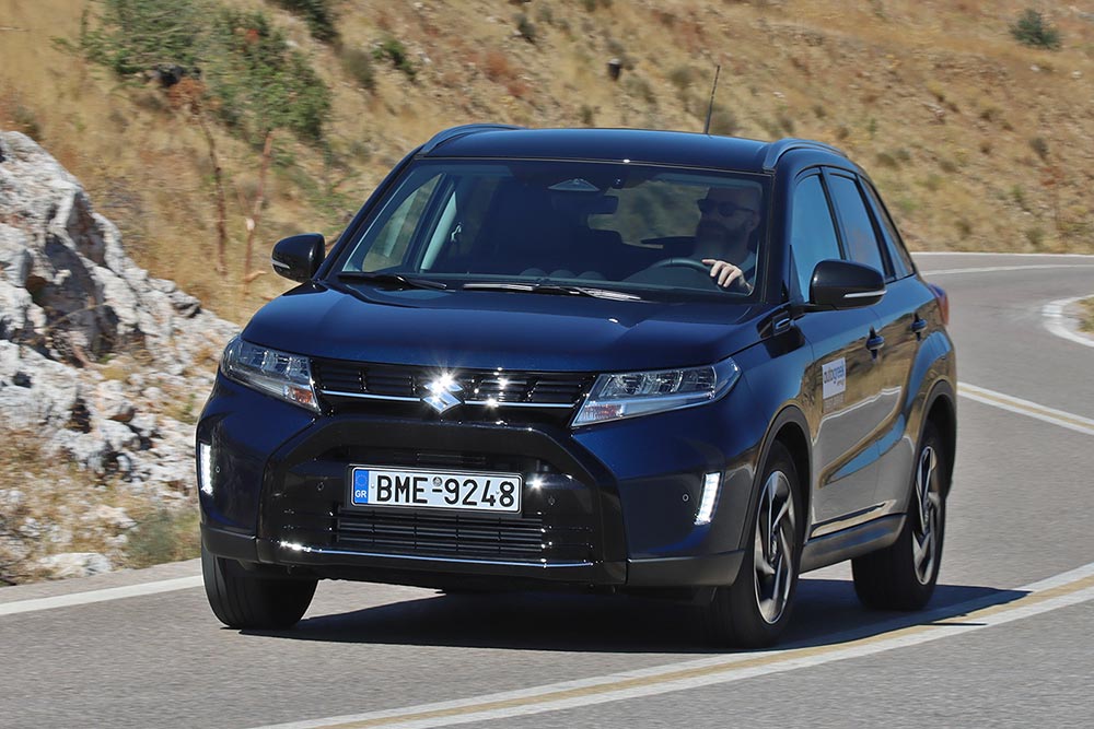 https://cdn.autogreeknews.gr/wp-content/uploads/2025/09/Suzuki-Vitara-1.4-Boosterjet-110-hp-4WD-7.jpg