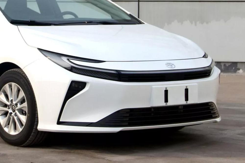 Αλλαγή προσώπου για το Toyota Corolla