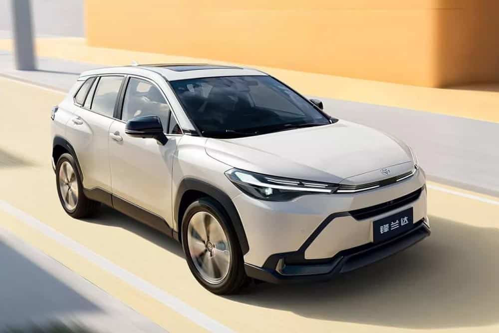 Νέο Toyota Corolla Cross από την Κίνα