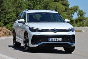 VW Tiguan 1.5 eHybrid 204PS DSG R-Line (3)
