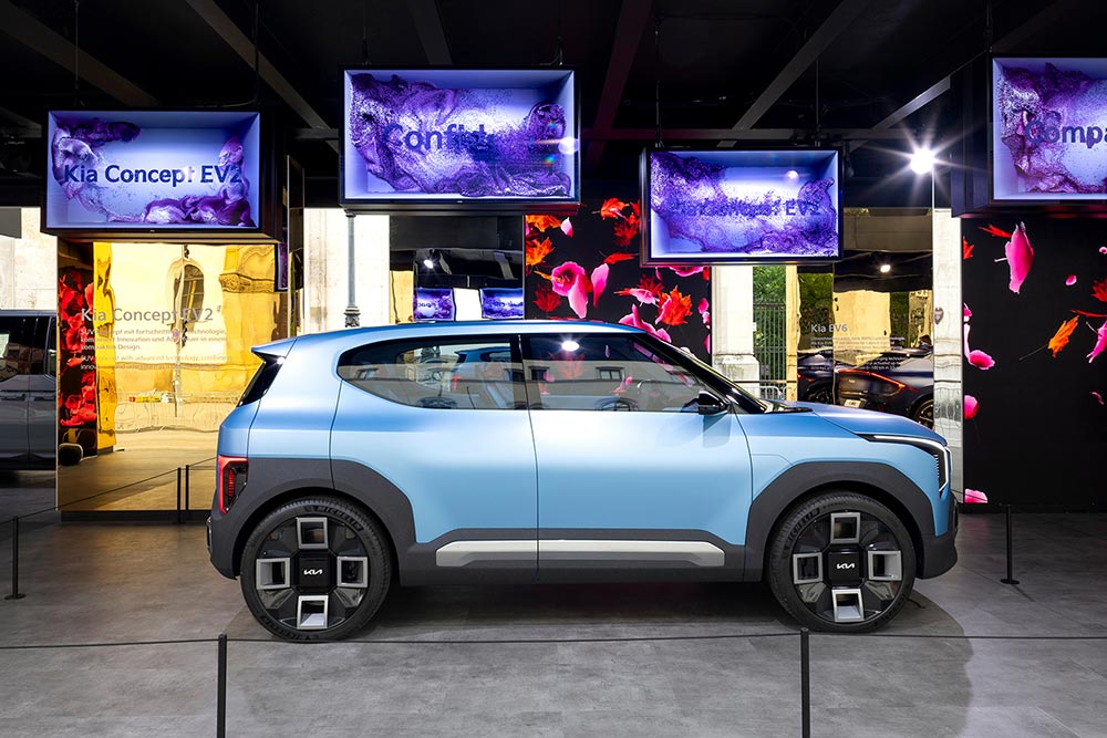 https://cdn.autogreeknews.gr/wp-content/uploads/2025/09/kia-corporate-event-iaa-2025-ev2-concept-digital-1920x1080-1.jpg