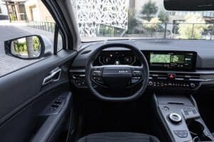 kia-new-sportage-baseline-my26-deluxe-white-interior-digital-1920×1080-002