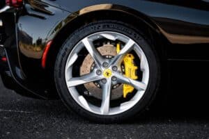 owners-sells-ferrari-sf90-stradale-for-278000-unde (6)