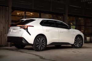 refreshed-2026-subaru-solterra-keeps-the-same-msrp (2)