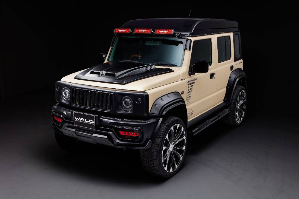 https://cdn.autogreeknews.gr/wp-content/uploads/2025/09/suzuki-jimny-gets-a-wild-makeover-in-japan-258035_.jpg