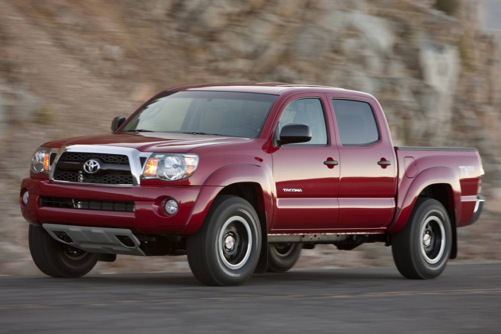https://cdn.autogreeknews.gr/wp-content/uploads/2025/09/trd_toyota_tacoma_double_cab_t_x_pro_performance_p-2.jpg