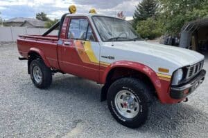 1981-Toyota-Pickup-4×4-8_result22