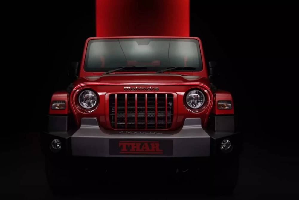 https://cdn.autogreeknews.gr/wp-content/uploads/2025/10/2025-Mahindra-Thar-4-2048x1152-1.jpg