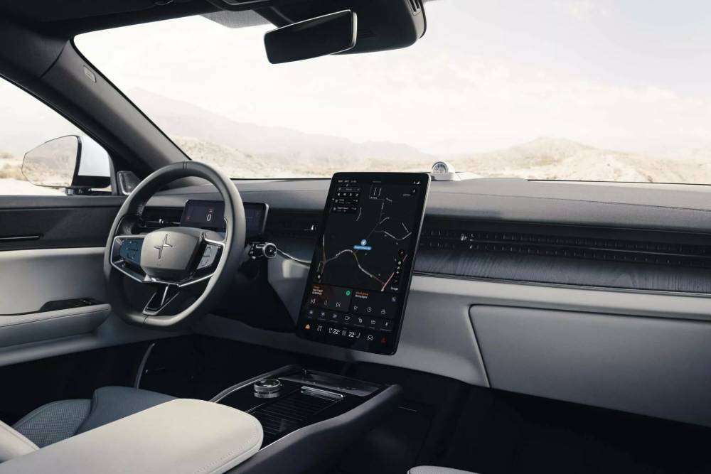 https://cdn.autogreeknews.gr/wp-content/uploads/2025/10/2026-Polestar-3-1001-2-2048x1536-1.jpg