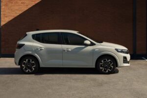 2026-dacia-sandero (1)