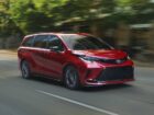 Νέο και φουλ δυναμικο MPV Toyota Sienna