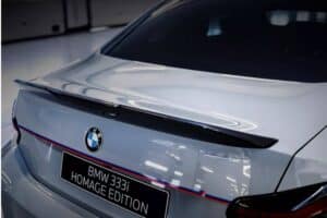 BMW-333i-Homage-1009-10-2048×1366