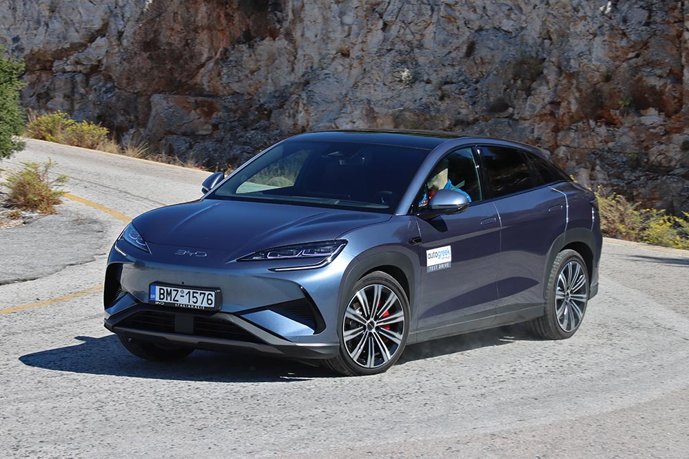 https://cdn.autogreeknews.gr/wp-content/uploads/2025/10/BYD-Sealion-7-AWD-530-PS-4.jpg