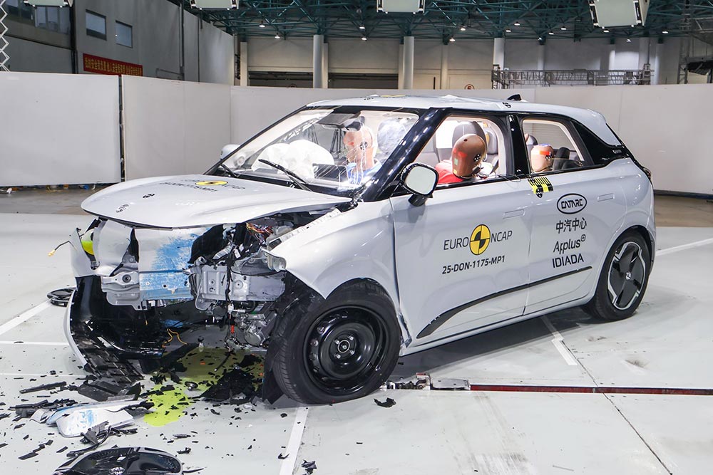 https://cdn.autogreeknews.gr/wp-content/uploads/2025/10/Dongfeng-Box-EuroNCAP-4.jpg