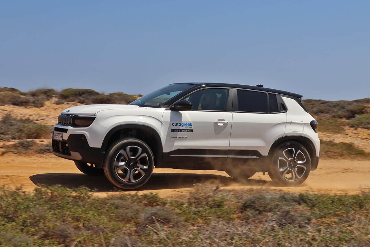 Νέο Jeep Avenger και Hybrid σε πιο χαμηλή τιμή από ποτέ