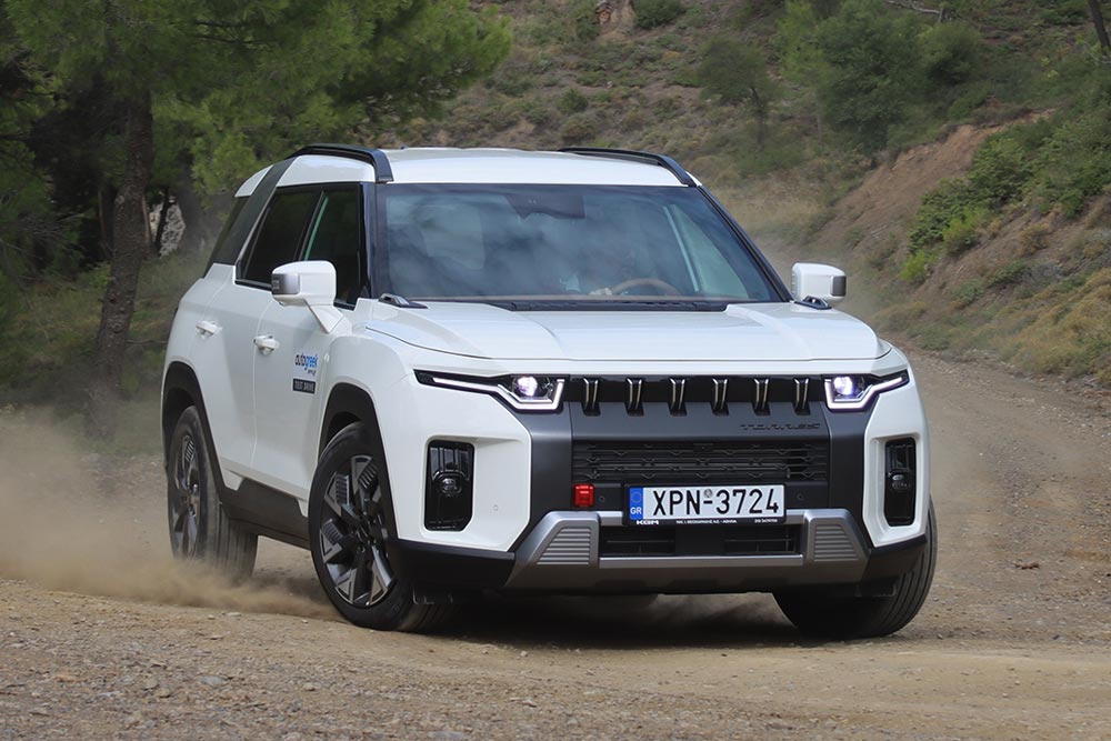 https://cdn.autogreeknews.gr/wp-content/uploads/2025/10/KGM-Torres-Hybrid-16.jpg