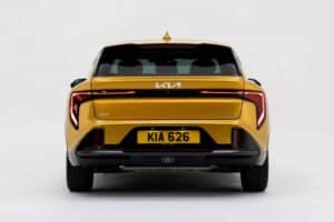 Kia-K4-hatch-00006-2048×1365