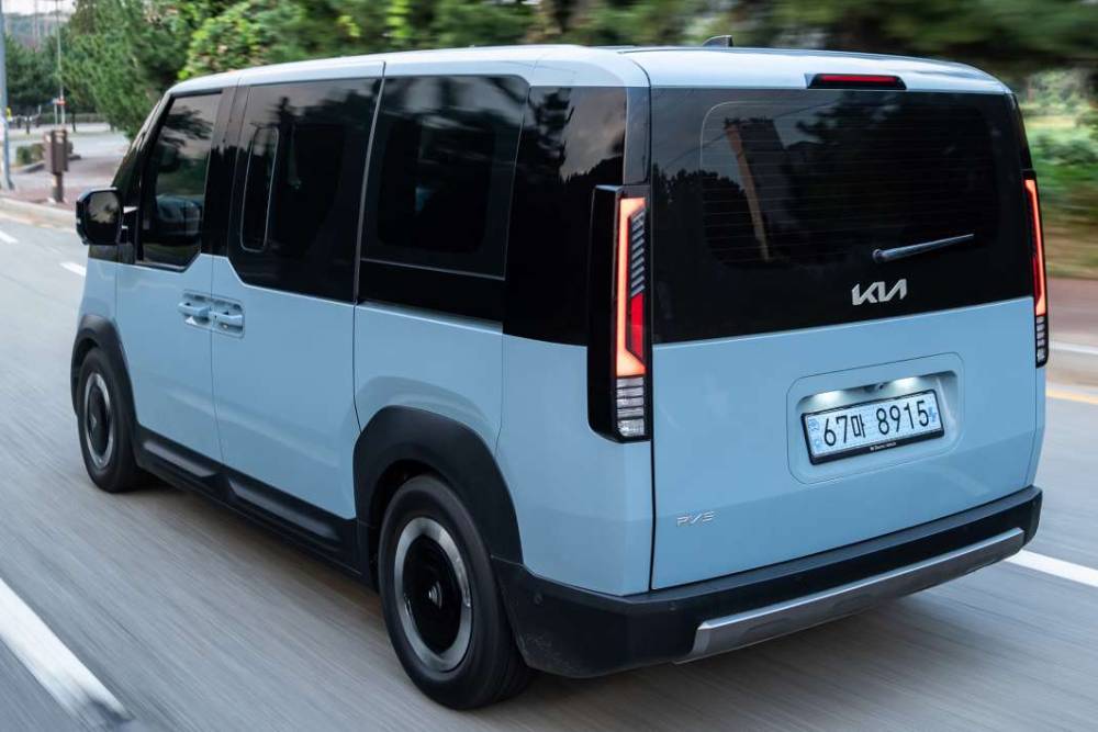https://cdn.autogreeknews.gr/wp-content/uploads/2025/10/Kia20PV5202025-6.jpg