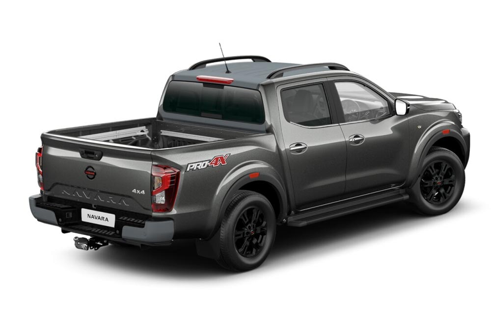 https://cdn.autogreeknews.gr/wp-content/uploads/2025/10/Nissan-Navara-south-africa-3.jpg