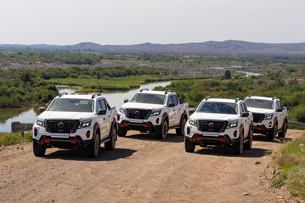 https://cdn.autogreeknews.gr/wp-content/uploads/2025/10/Nissan-Navara-south-africa-6.jpg