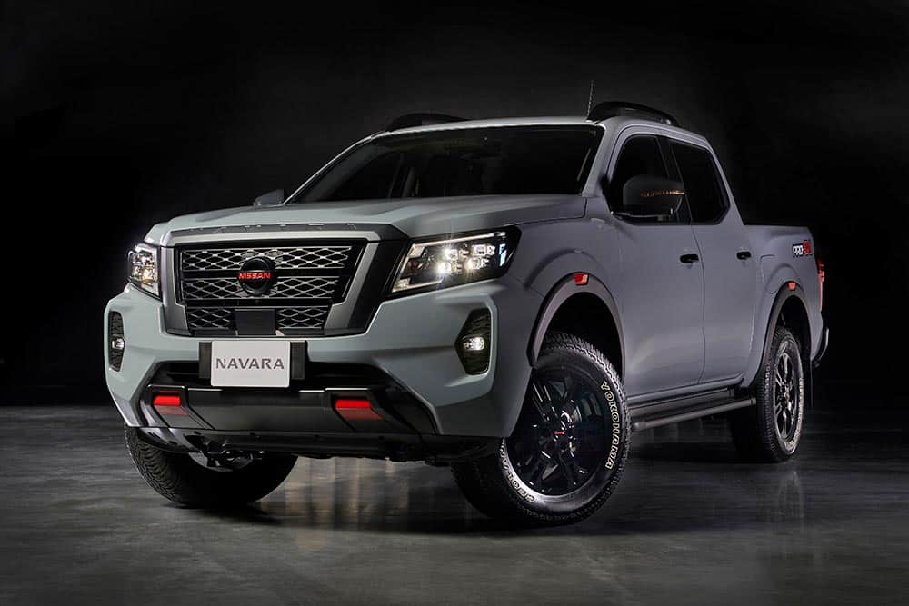 https://cdn.autogreeknews.gr/wp-content/uploads/2025/10/Nissan_2020_Navara_PRO-4X_Smart-Style.jpg