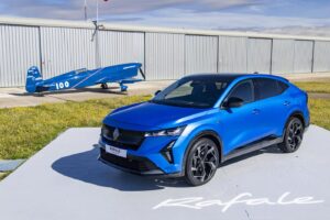 Renault-Rafale-static