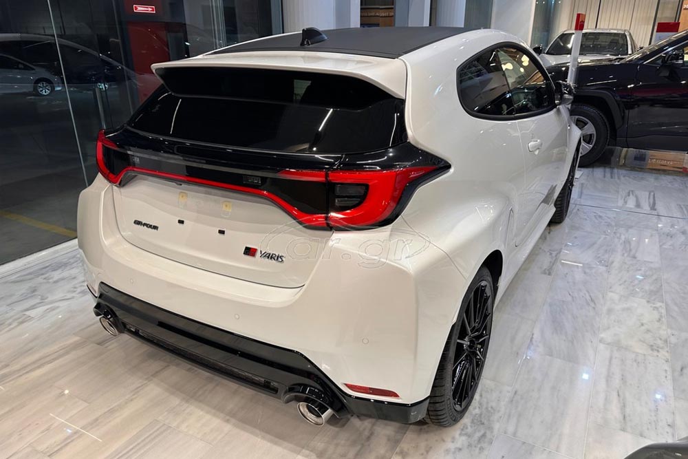 https://cdn.autogreeknews.gr/wp-content/uploads/2025/10/Toyota-GR-Yaris-2025-5.jpg