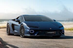 lamborghini-brings-supercar-ownership-closer-to-ki (2)