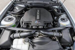 man-refuses-to-sell-23-year-old-bimmer-for-156000_ (12)