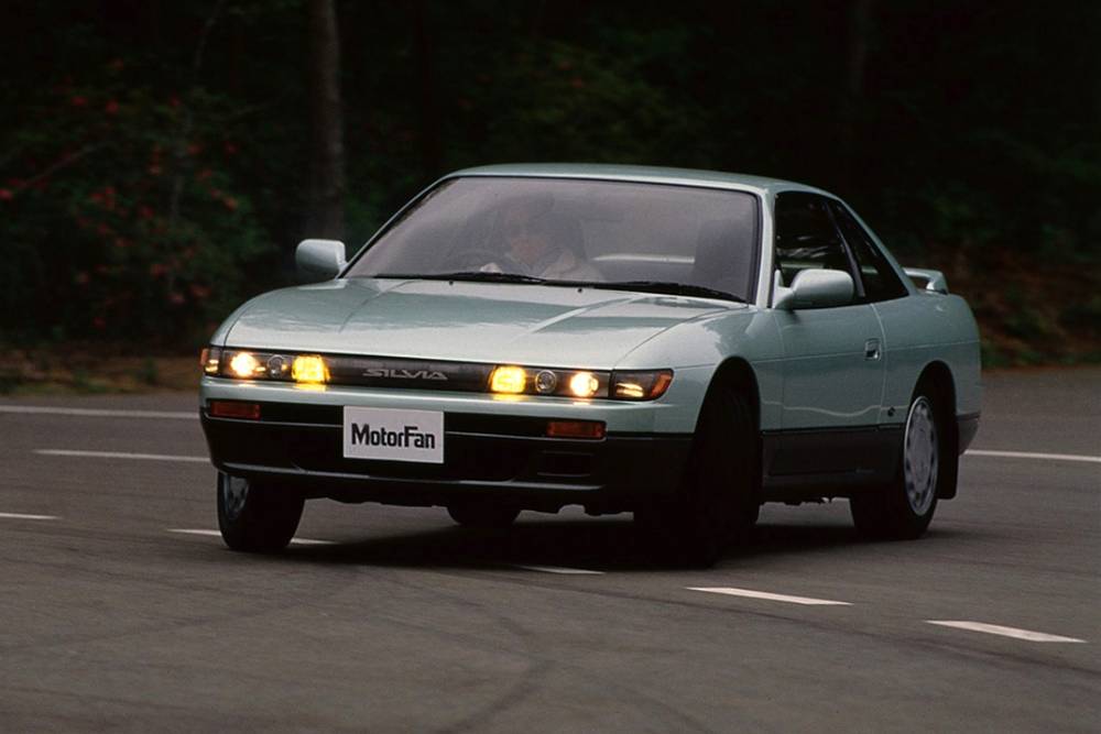 https://cdn.autogreeknews.gr/wp-content/uploads/2025/10/nissan_silvia_k_s_3.jpg