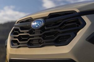 subaru crosstrek hybrid review 08