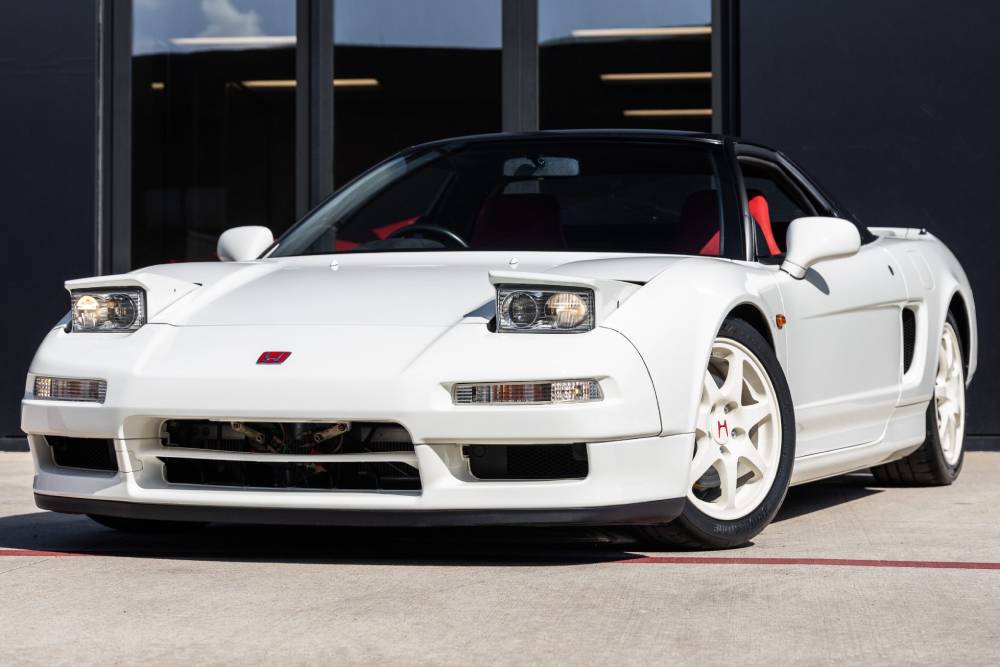 https://cdn.autogreeknews.gr/wp-content/uploads/2025/11/1996_honda_nsx_K0A0708-64859-scaled-1.jpg