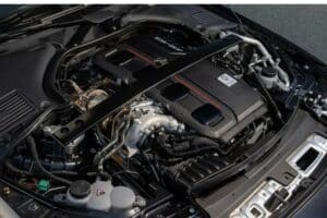 2025-Mercedes-AMG-C63-407-5-2048×1366