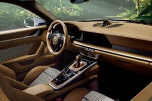 2025-porsche-911-gt3-touring-ocelot-is-a-nod-to-on (8)