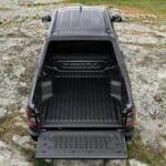 2026-Nissan-Navara-PRO-4X-13-2048x1366