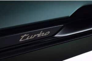 2026-Porsche-Cayenne-Turbo-Electric-00024-2048×136