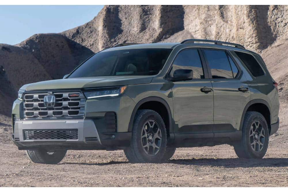 https://cdn.autogreeknews.gr/wp-content/uploads/2025/11/2026-honda-pilot-trailsport-3.jpg