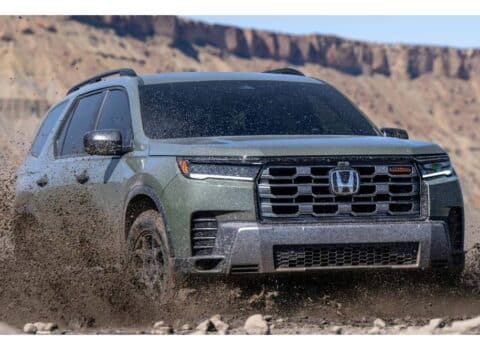 Παίρνει τα βουνά το νέο Honda Pilot (+video)