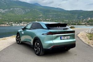 Changan Deepal S07 (8)