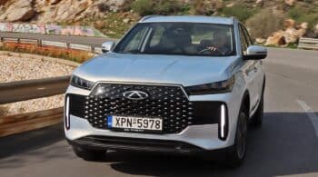 Μοιράζει... τάπες η τιμή του Chery Tiggo 4 Hybrid 204 PS