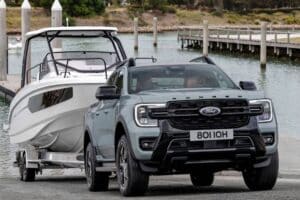 FORD RANGER PHEV_01 (1)