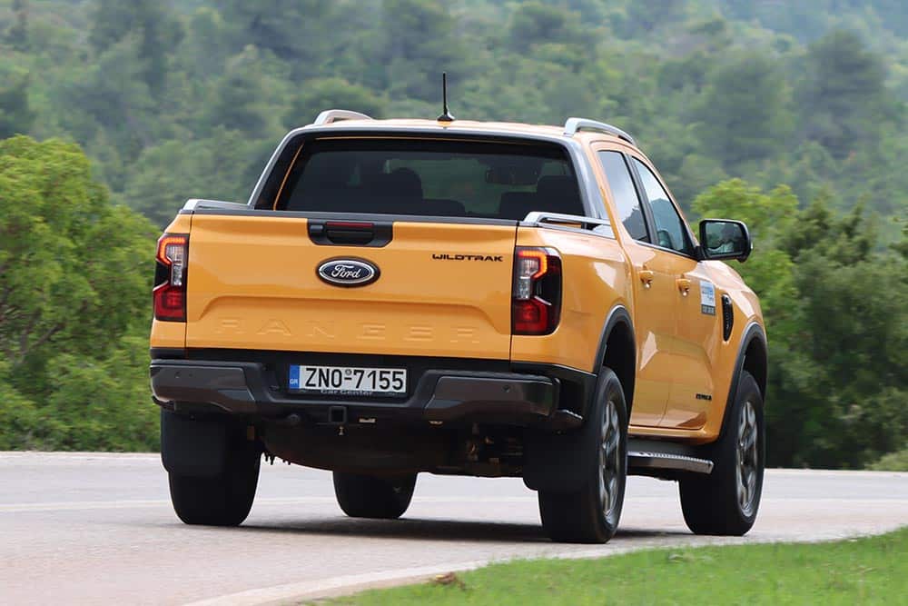 https://cdn.autogreeknews.gr/wp-content/uploads/2025/11/Ford-Ranger-PHEV-39.jpg