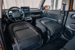 Hyundai_Inster-interior-(3)