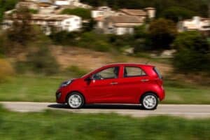 Kia-Picanto-2012-6