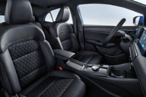 Σαν θαύμα είναι υβριδικό 195 ίππων με 19.650 ευρώ